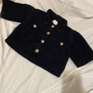 H&M Collared Rib-Knit Cardigan Small  3/4 sleeve 3/4 length sweater